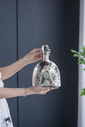Antique Mirrored Vase - 115 X 115 X 255