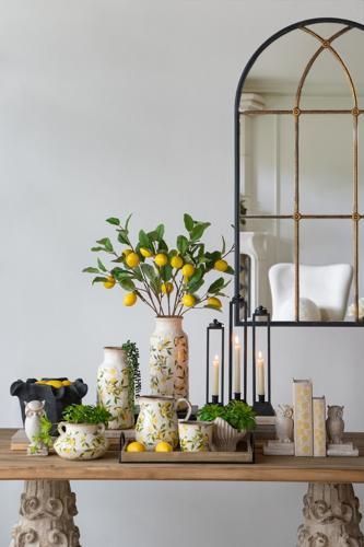 Lemon & Leaves Vase - 145 X 145 X 300