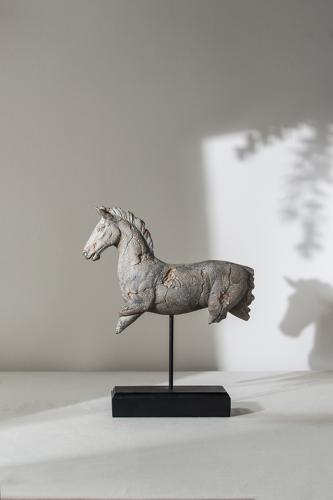 Horse Statue - 360 X 110 X 430
