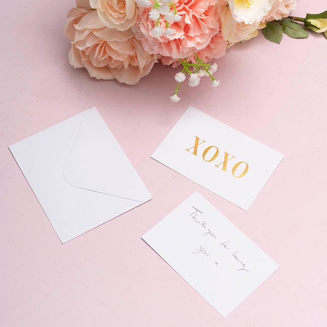 Gold Foil Card & Envelope XOXO Pack 25