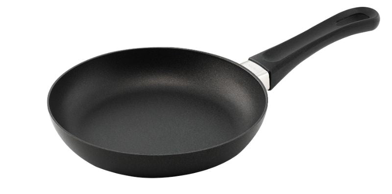 SCANPAN Classic Induction Fry 20cm pan with non-stick surface, heat-resistant handle, perfect for versatile cooking.