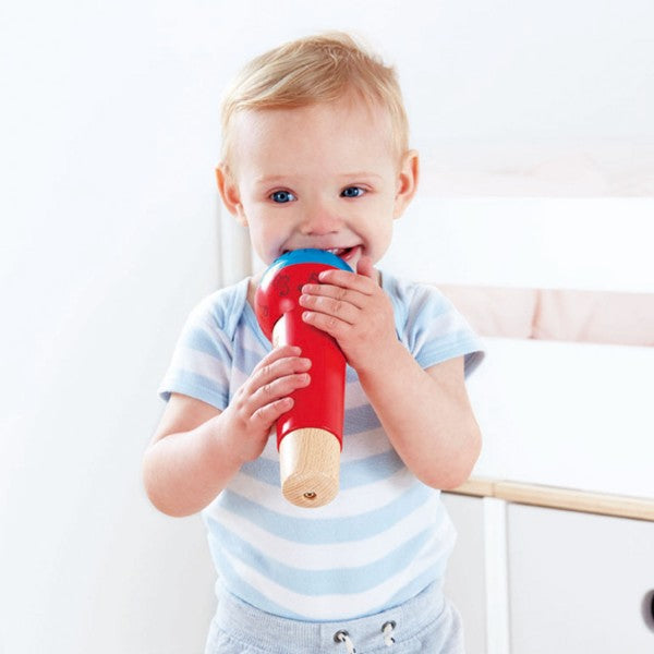 High-quality, battery-free microphone for toddlers, perfect for aspiring young singers aged 12 months and up.