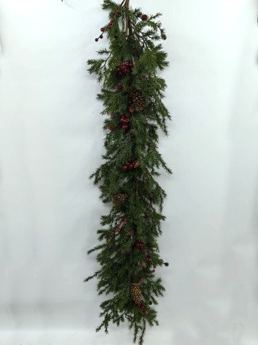 Artificial Deluxe Juniper Pine Garland with Pinecones & Berries (180cm)