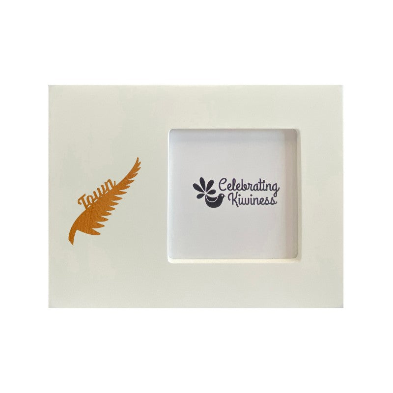 Photo Frame White 4 x 4 with Rimu Veneer Custom Town Fern