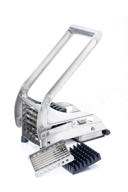 Professional potato chipper with twin blades for uniform fries; includes 9mm and 12mm cartridges for versatile slicing.