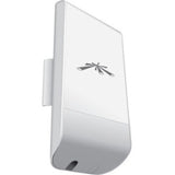 biquiti NanoStation locoM5 IEEE 802.11n 150 Mbit/s Wireless Bridge