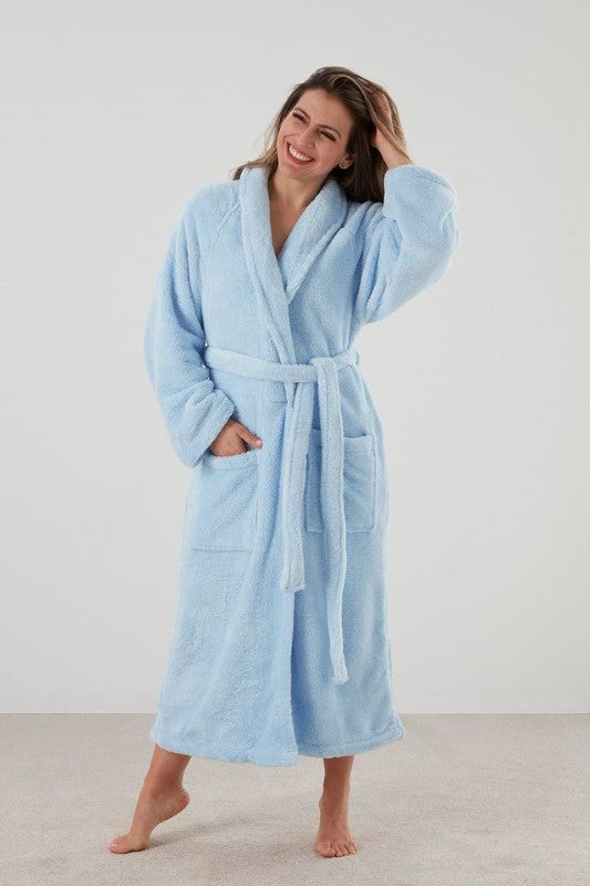 Light blue shawl collar bathrobe with two pockets and waist tie, made from ethical 100% polyester, size L/XL.