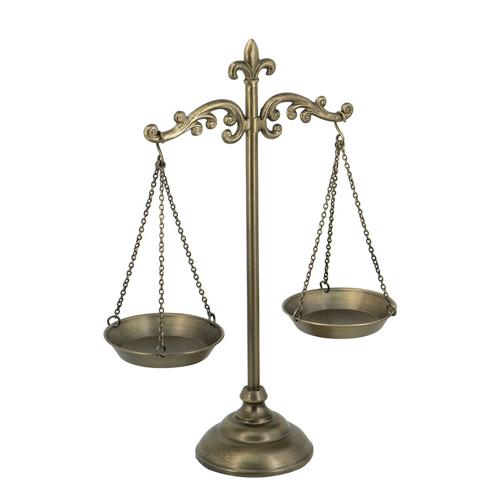 BALANCE SCALE DECOR