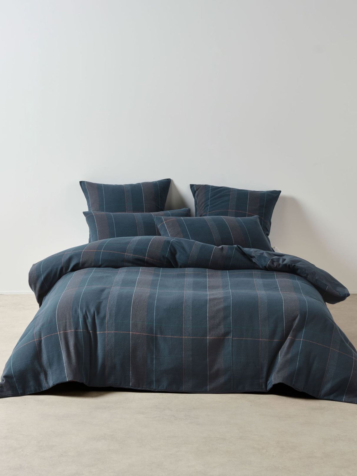 Douglas Duvet Cover Set by Linen House - King (Navy)