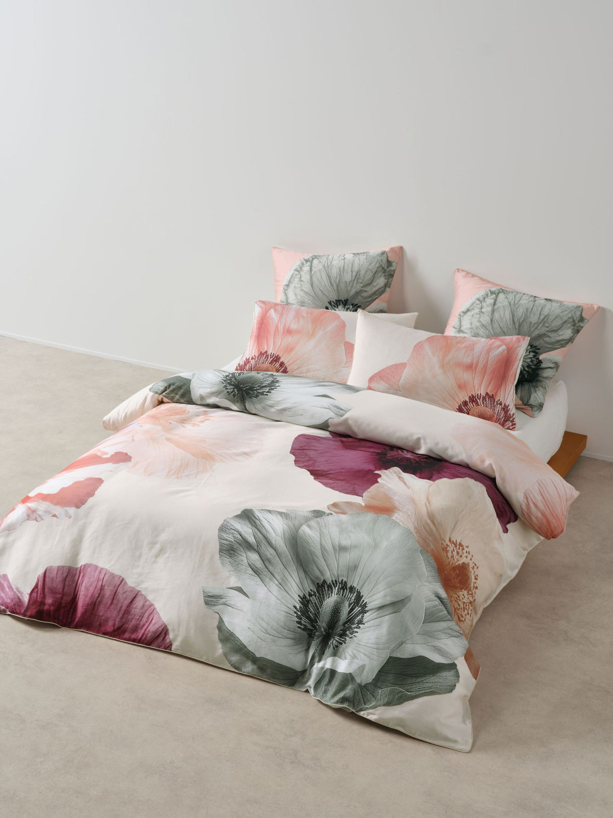 Ellie Duvet Cover Set by Linen House - Super King (Plum)