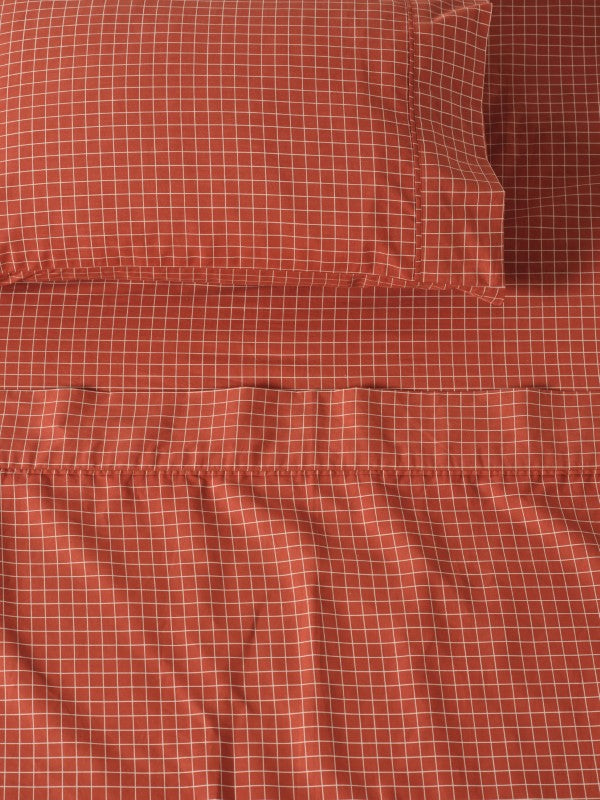 Volley Check Sheet Set Set by Linen House - King (Chilli)