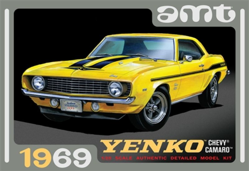 1/25 scale unassembled plastic kitset of a 1969 Chevrolet Camaro Yenko, perfect for model enthusiasts aged 10 and up.