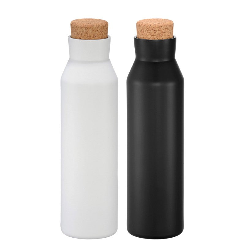 Norse Copper Vac Bottle in black, featuring double-walled stainless steel, vacuum insulation, and a stylish cork-look lid.