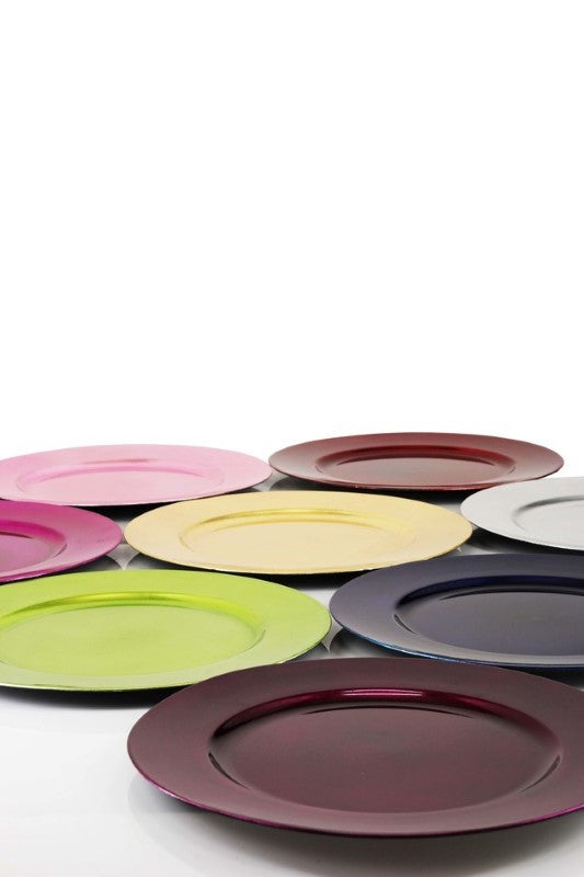 Set of 24 glossy foil charger plates, 33cm, perfect for enhancing dinner settings with elegance and color.