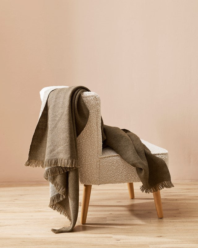 Chester Throw - Ecru 125x150cm - OLLO