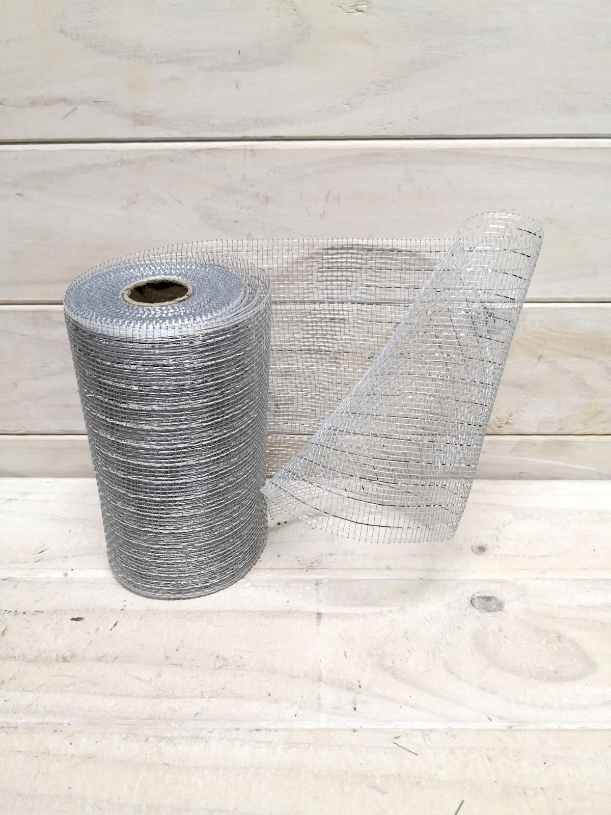 Garland – 15cm X 10 Yard (9.14m) Mesh Garland Roll SILVER
