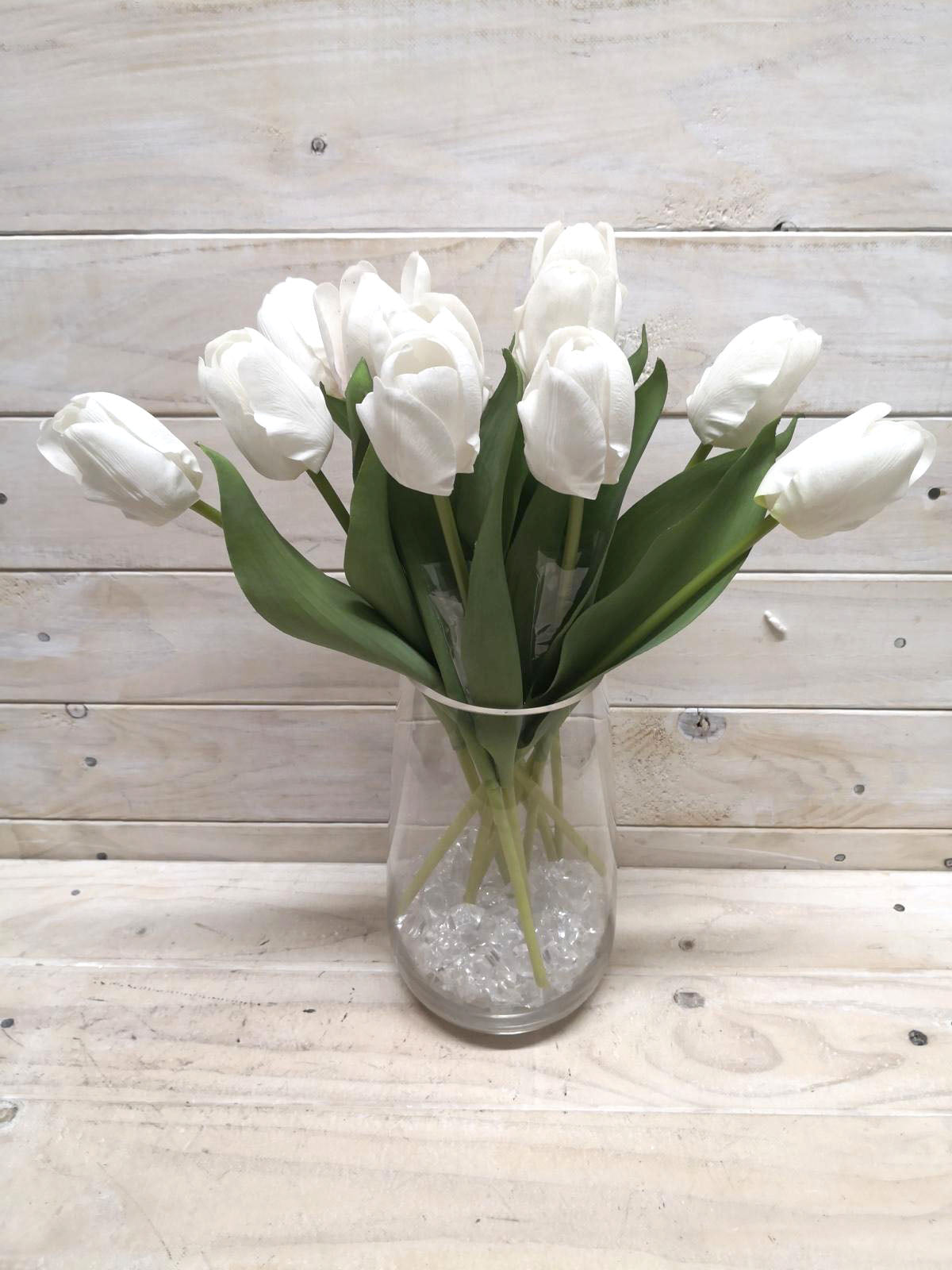 Lifelike artificial tulip cut stem with vibrant color, perfect for home decor, weddings, and low-maintenance arrangements.