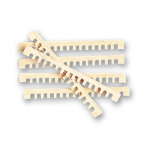 Premium 33mm gratings from Artesania Latina, perfect for detailed ship models and woodworking projects. Pack of 30 included.
