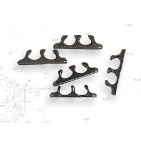 Fairlead with Bitt 13mm designed for model boats, ensuring smooth docking and enhanced maritime performance.
