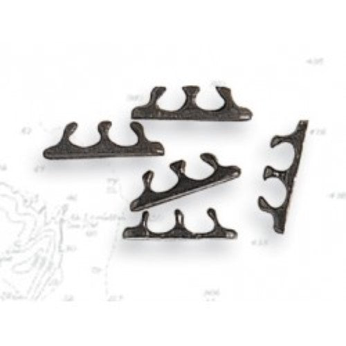 Fairlead with Bitt 13mm designed for model boats, ensuring smooth docking and enhanced maritime performance.