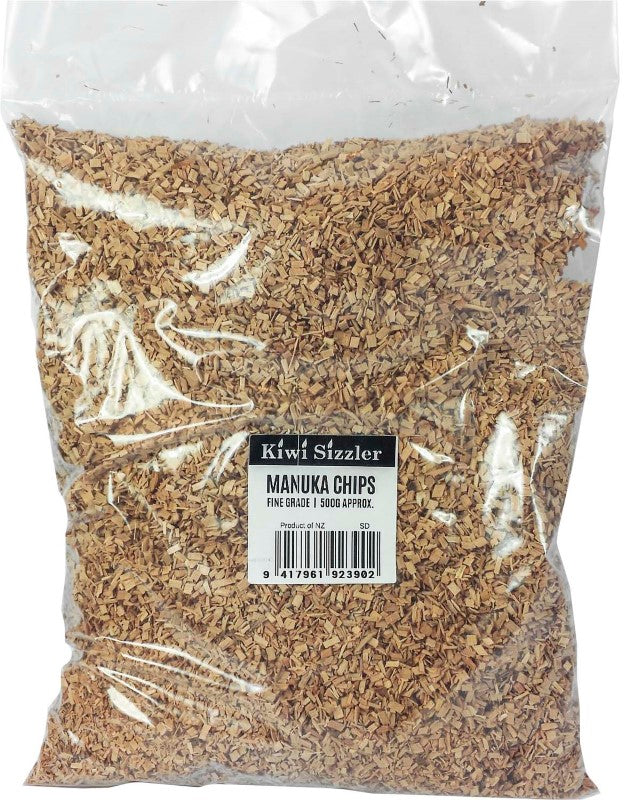 Fine Manuka woodchip bag (500g) for smoking meats and veggies, enhancing flavors with robust aroma and sweetness.