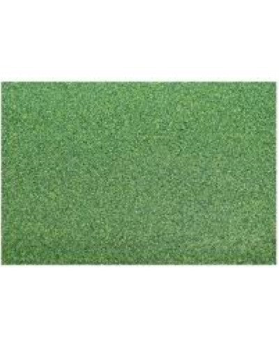 Vibrant green coarse turf blend for realistic model landscapes and dioramas, ideal for hobbyists and collectors.