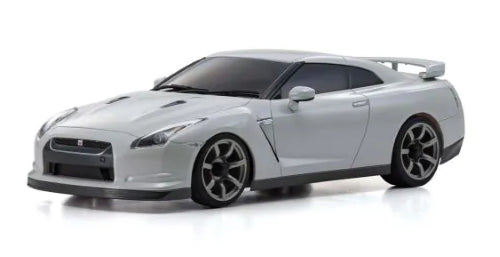 Kyosho MA020S Skyline R35 body shell in white, designed for RC racing with durability and aerodynamic detail.