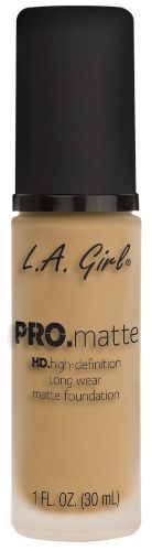LA Girl Pro Matte Foundation in Beige offers lightweight, buildable coverage for a smooth, shine-free complexion.