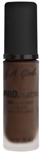 La Girl Pro Matte Foundation in Ebony offers a creamy, long-lasting matte finish, perfect for flawless coverage on all skin types.