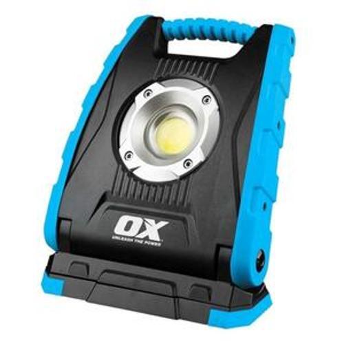 Pro Rechargeable LED Floodlight 3.7V 30W OX-P313530 - OX Tools