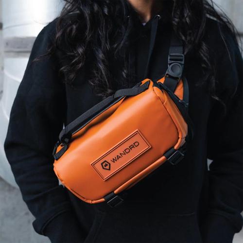 WANDRD ROGUE 3L CAMERA SLING BAG SEDONA ORANGE