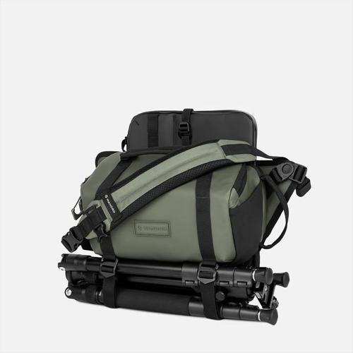 WANDRD ROGUE V2 6L CAMERA SLING BAG WASATCH GREEN