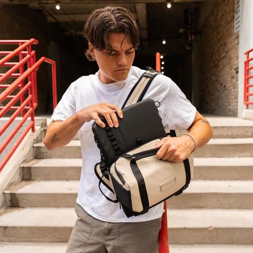 WANDRD ROGUE V2 6L CAMERA SLING BAG YUMA TAN