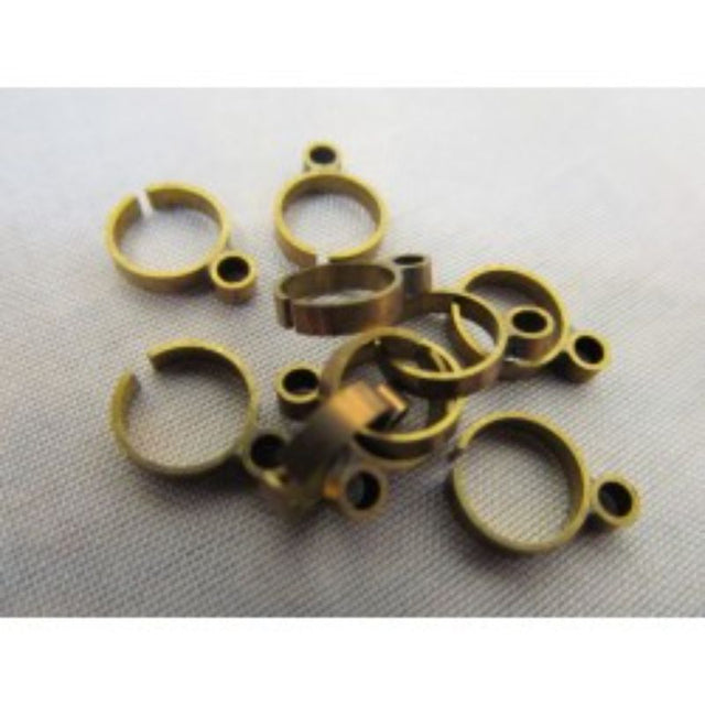 High-quality 9mm wooden rings for ship model building, enhancing realism and durability for enthusiasts.