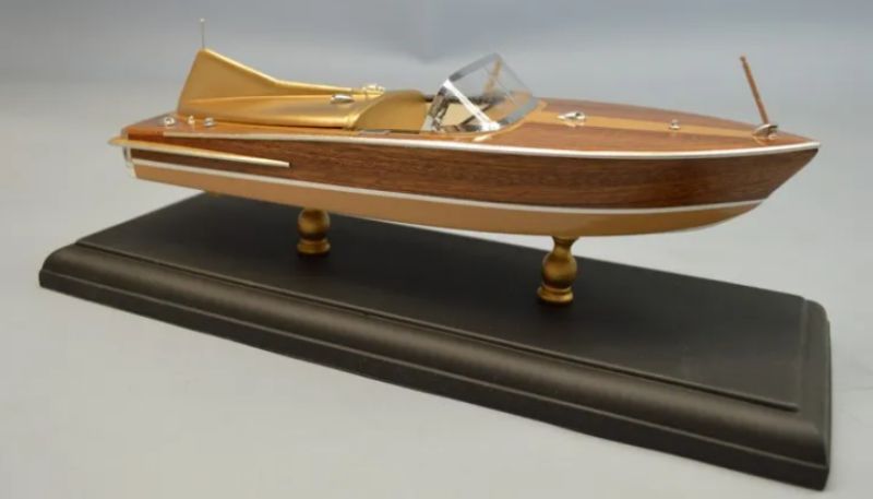 Wooden Ship Kit - 1/24 1955 Chris-Craft Cobra