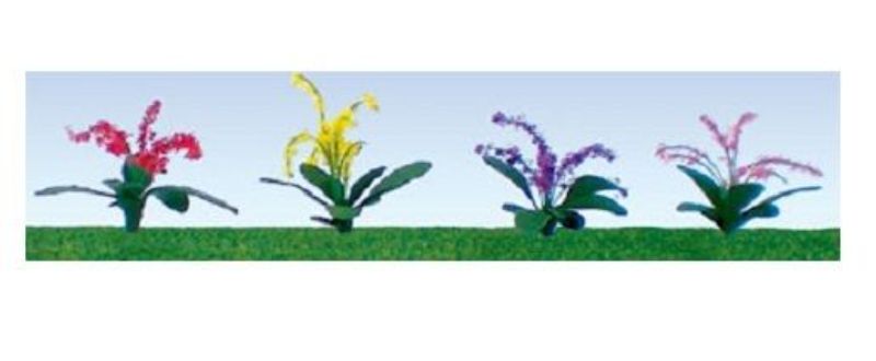 Colorful pack of 40 detailed 10mm petunias, perfect for enhancing HO scale model train landscapes.