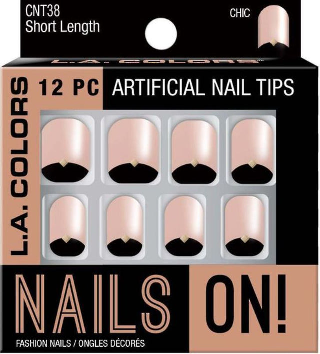 Set of 12 chic short-length artificial nails for an elegant, salon-quality manicure at home.