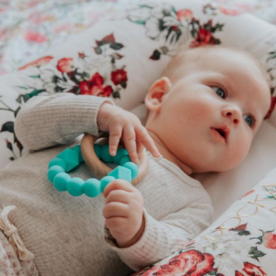 Moon Teether - Grey - Jellystone