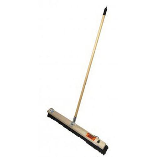 PR804 Platform Broom With Handle And Bracket 915mm