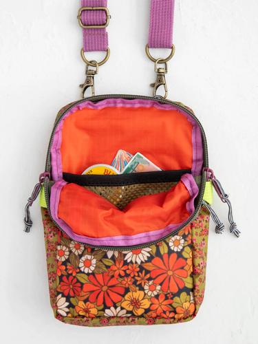 8 In 1 Pocket Crossbody Bag - Ditsy Garden