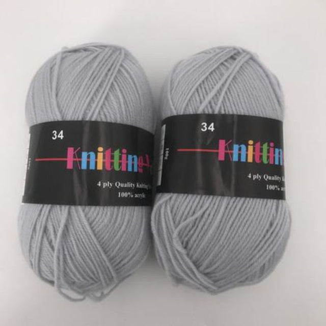 Soft and durable knitting yarn in a beautiful hue, pack of 6 x 100g ideal for all crafting projects and cozy creations.