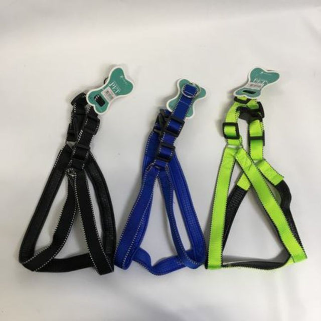Set of 6 assorted reflective pet collars, each 2.5cm wide, designed for increased visibility and safety.