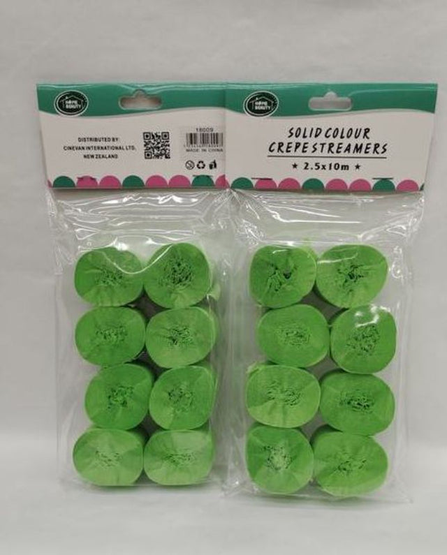 Green crepe streamers, 2.5 x 10m, sold in packs of 12 for festive decorations and celebrations.