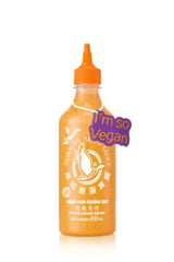 Creamy Sriracha mayonnaise by Flying Goose in a 455ML bottle, perfect for sushi, sandwiches, and salads.