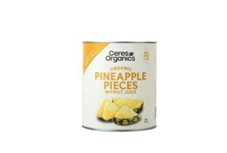 Organic pineapple pieces in juice, 3.1KG, perfect for desserts and savory dishes, offering tropical sweetness and vibrant flavor.