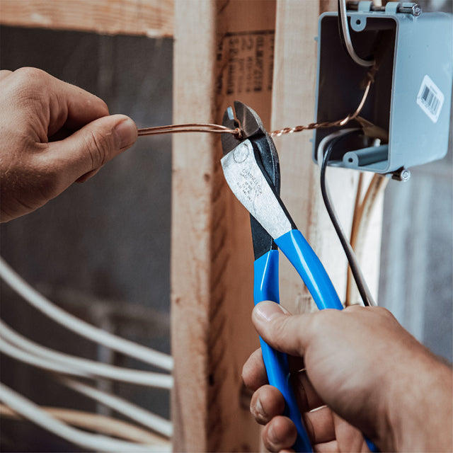 CHANNELLOCK 240mm Crimping Plier with precision cutting edges for secure connections in tight spaces, crafted from durable high carbon steel.