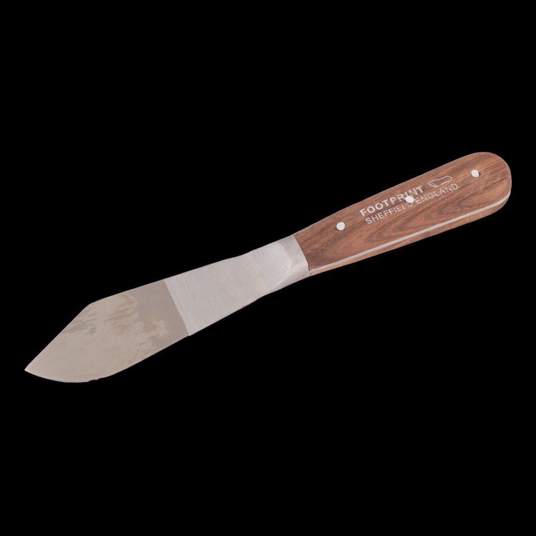 FOOTPRINT Putty Knife with clipt point blade for easy putty application in tight corners, made of durable spring tempered steel.