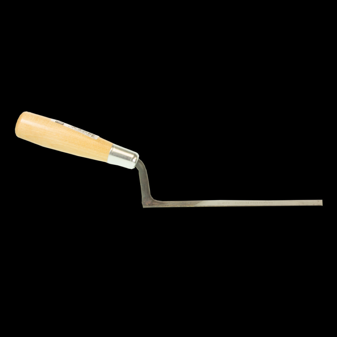 MARSHALLTOWN 13mm Window Trowel with stainless steel blade for precise mortar application in narrow spaces during masonry work.