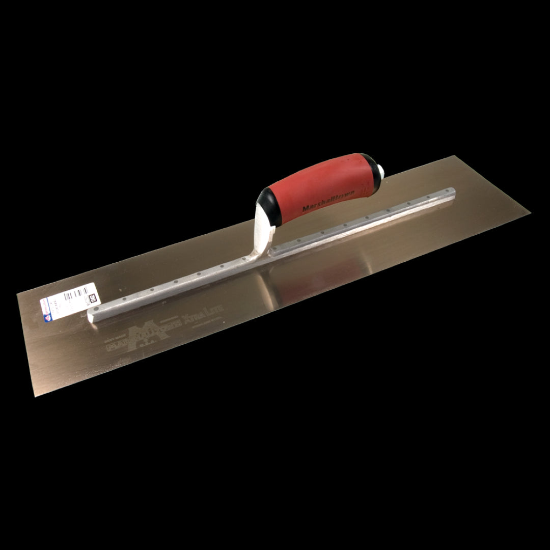 High-quality stainless steel trowel (500mm x 125mm) for smooth concrete and plaster finishes, featuring an ergonomic handle.