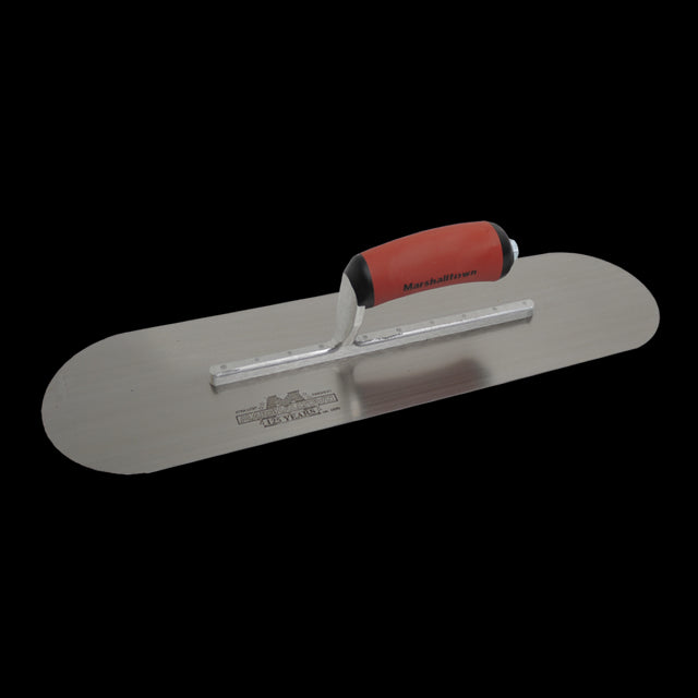 MARSHALLTOWN Pool Trowel featuring a stainless steel blade, 450mm x 125mm size, ergonomic handle for smooth concrete finishing.